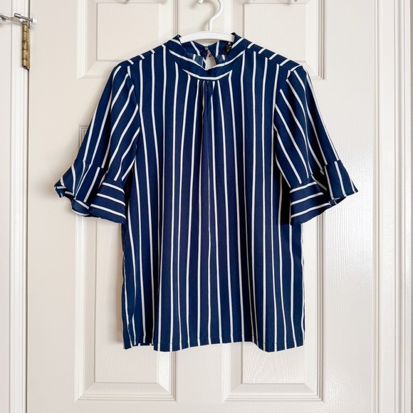 3/$30 - VERO MODA Blouse Top 3/4 Sleeves Navy & White Striped Women's - Size M - Picture 2 of 9